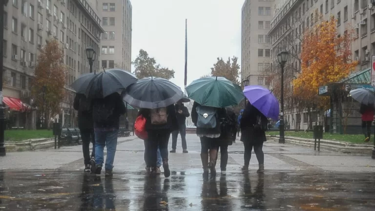 Lluvia En Santiago Ciclón