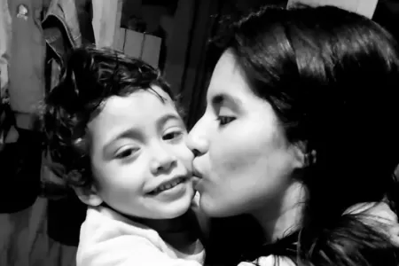 Mamá Tomás Bravo Contra Padre