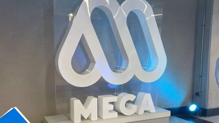 Mega Only Fama