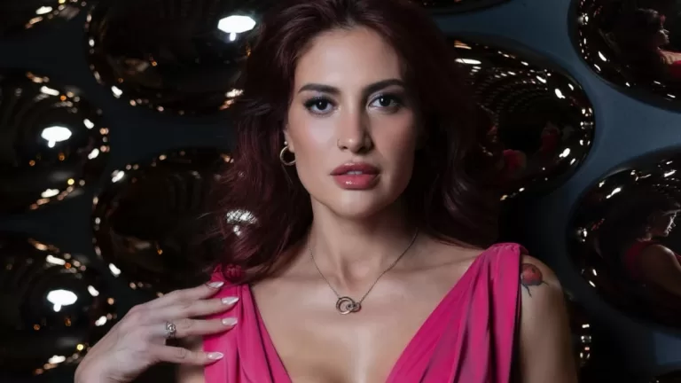 Karen Paola Internada