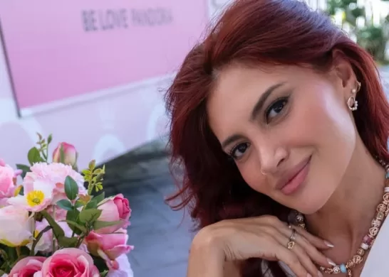 Karen Paola Mundos Opuestos