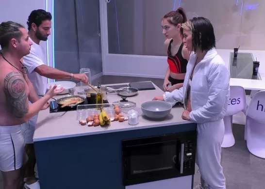 Mundos Opuestos Pelea Princeso