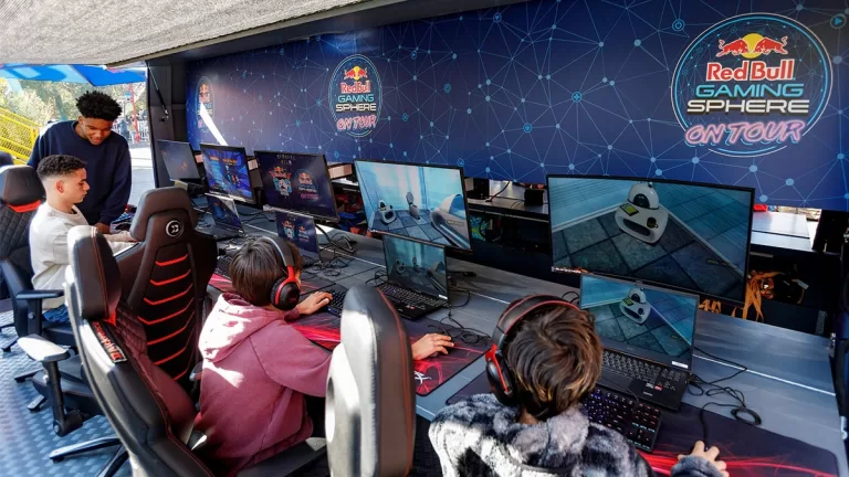 Actividades Plaza Gamer Caja Los Andes By Festigame