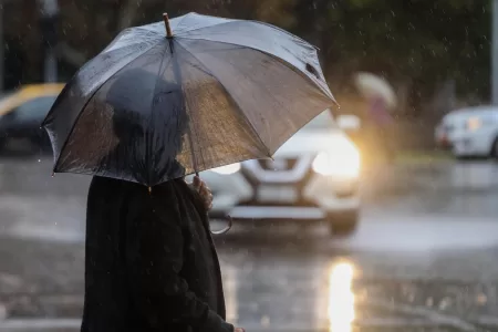 Lluvia En Santiago Frío