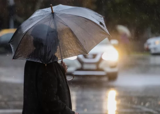 Lluvia En Santiago Frío