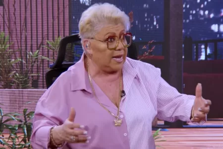 Patricia Maldonado Contra Mon Laferte