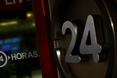 Periodista Se Despide De TVN