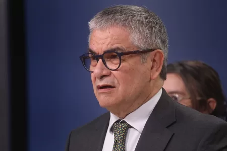 Renuncia Mario Marcel