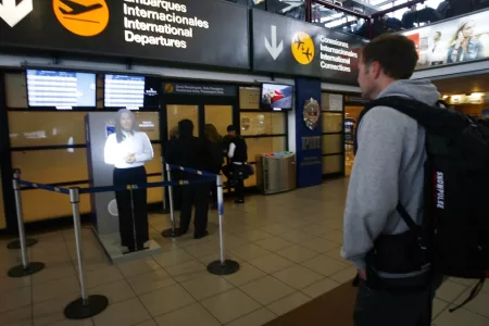 Aeropuerto Inernacional 30 Piernas