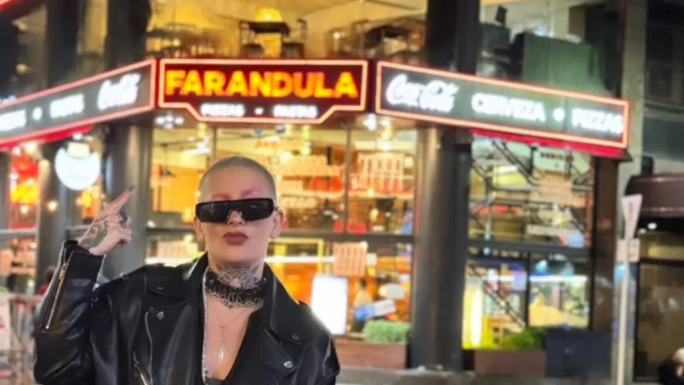 Furia A El Internado