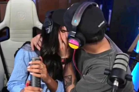 Julitroz Y Eskarcita