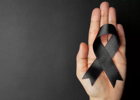 Muere Debora Estrella