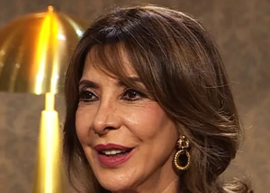 Cristina Tocco Sobre Peineta Garces