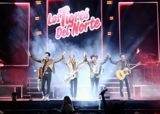 Los Tigres Del Norte En Movistar Arena