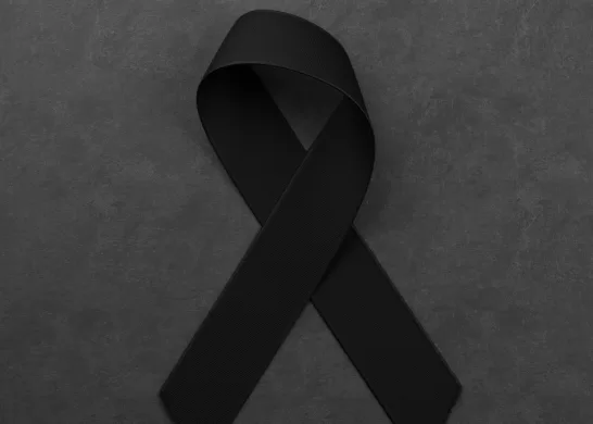 Luto, Muere Lockhart