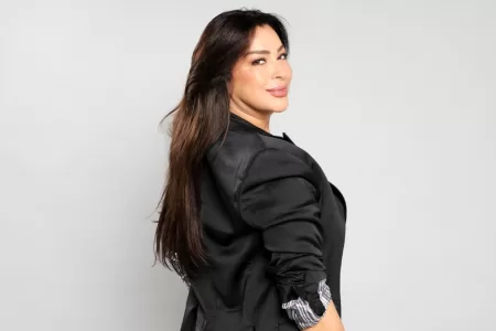 Marlen Olivari Y Eliminación De Mundos Opuestos