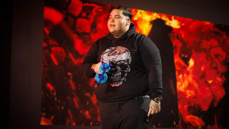 Nuevo Rolls Royce De FloyyMenor