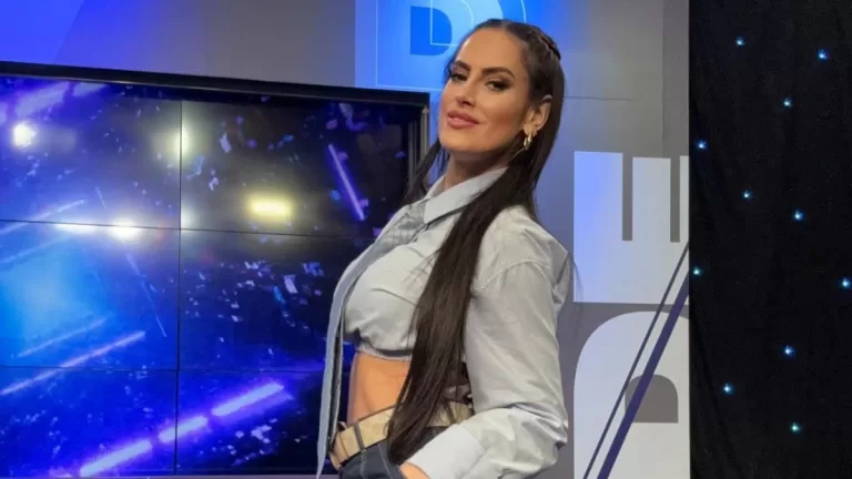 Adriana Barrientos Sensible Perdida