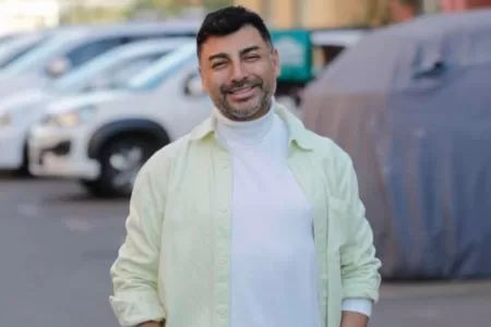 Andres Caniulef A Los Besos Con Diego Gonzalez