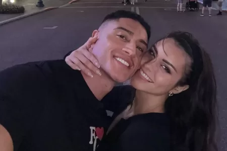 Emilia Dides Y Sammis Reyes, Revelación De Sexo