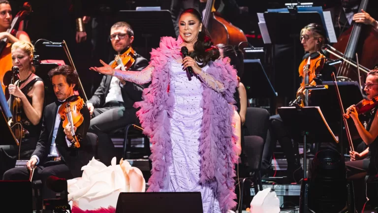 Isabel Pantoja Regresa A Chile