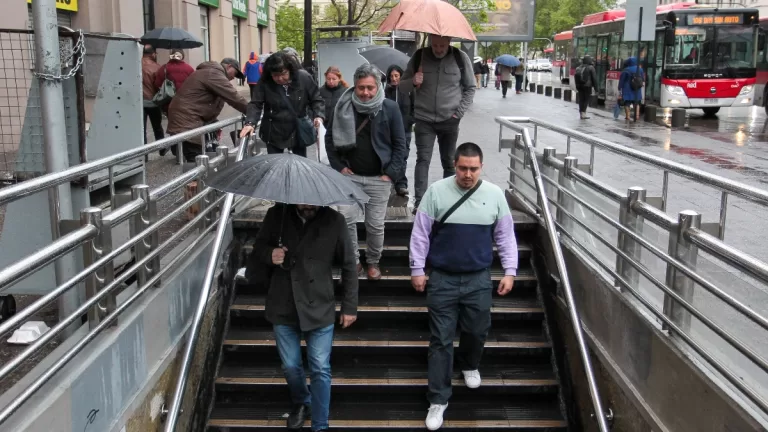 ¿Regresa La Lluvia A Santiago_