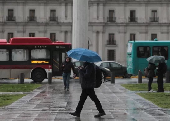 Lluvia En La Rm, Jaime Leyton