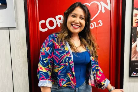 Paula Rivas En Radio Corazón