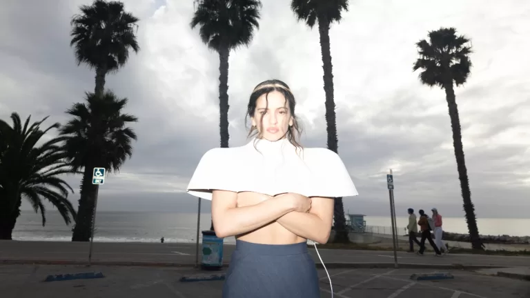 Rosalía Regresa A Chile