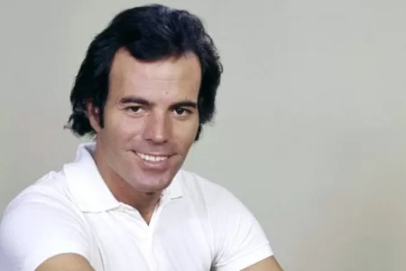 Julio Iglesias
