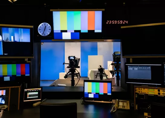 Actualizan Estado De Salud De Patricio Mladinic