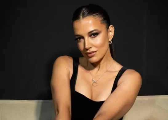 Millonaria Cifra De Primer Plano A Yamila Reyna