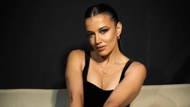 Millonaria Cifra De Primer Plano A Yamila Reyna