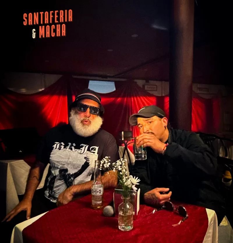 Santaferia Y Macha 2 Story