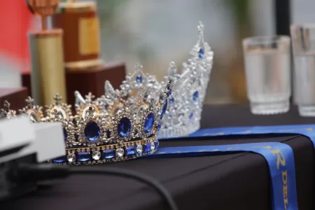 Reinas De Viña Del Mar Coronas