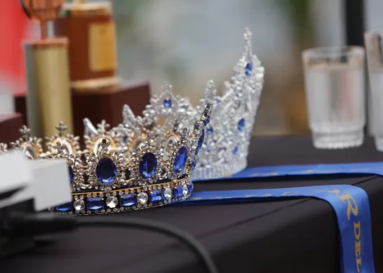 Reinas De Viña Del Mar Coronas