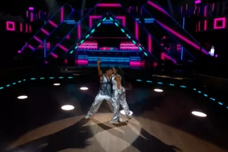 Betsy Camino Fiebre De Baile