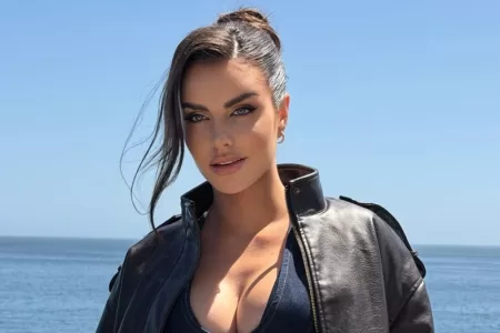 Emilia Dides Su Desconocido Anhelo