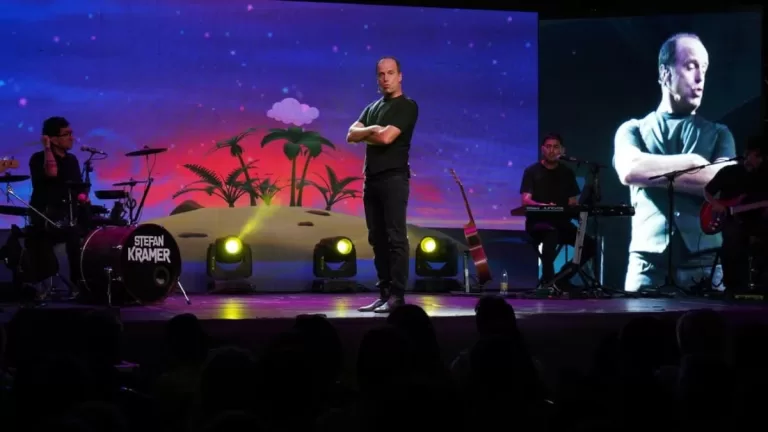 Kramer En Gran Arena Monticello