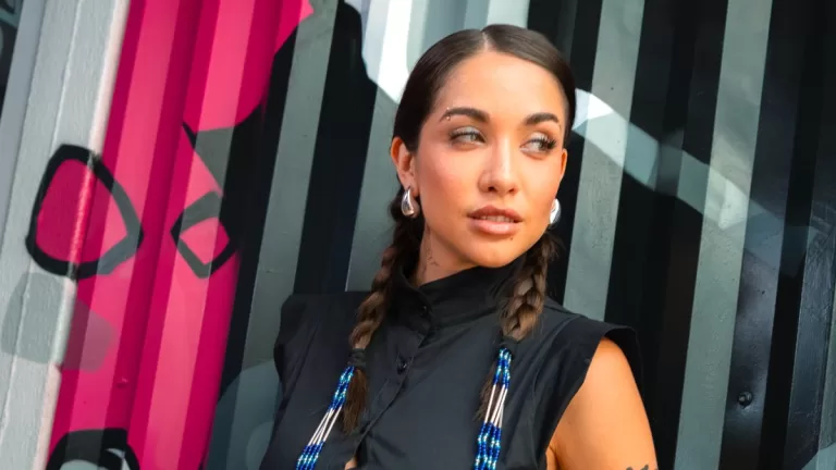 Maria Becerra En Vamo A Calmarno