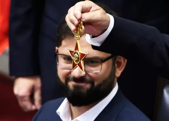 Misterio Detrás De La Piocha Original