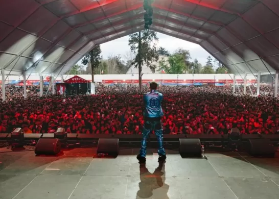 Nickoog Clk Radio Corazón