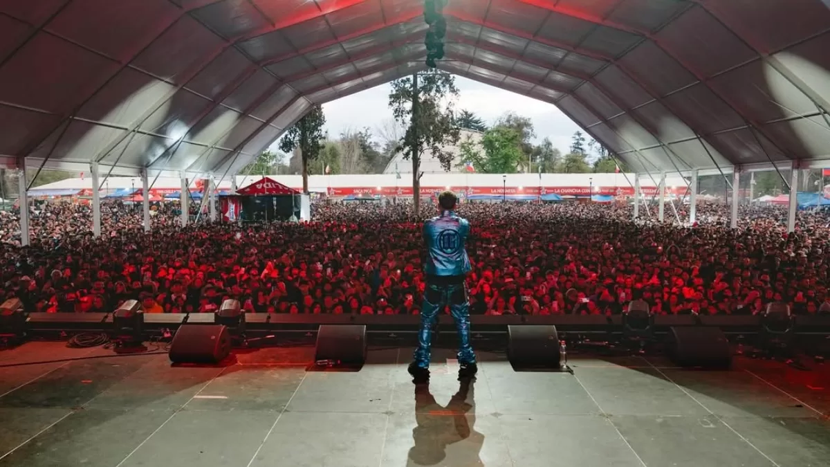 Famoso cantante nacional revela que le gustaría ser parte de La Gran Noche de la Corazón: 'para que la gente me vea en otra faceta'