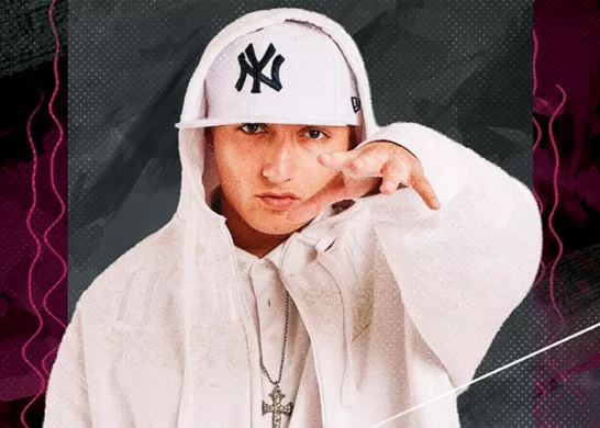 Sinaka En Gran Arena Monticello