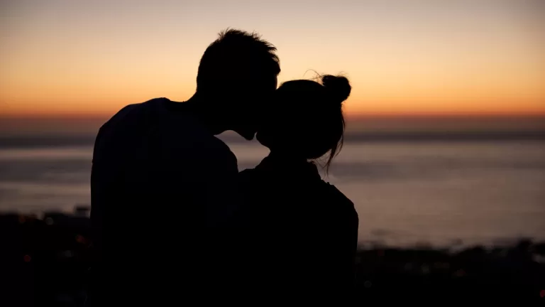 Estudio Sobre Los Besos