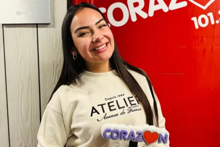Alanys Lagos En Radio Corazón