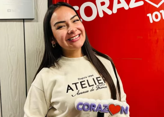 Alanys Lagos En Radio Corazón