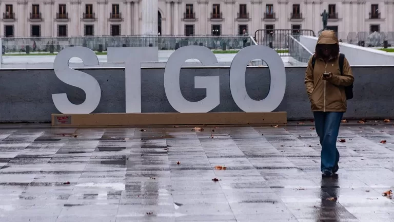 Lluvia En Santiago, Pronóstico