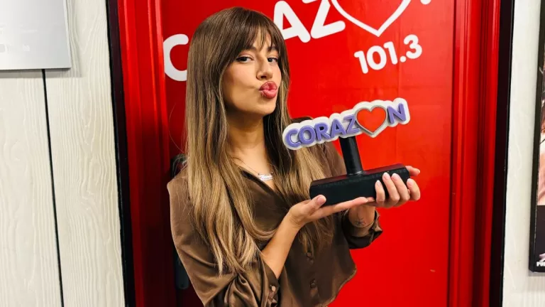Karla Melo En Radio Corazón
