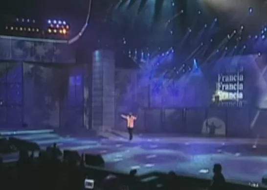 Muere Peabo Bryon
